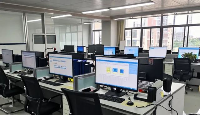 信息平台选型中的关键因素与技术支撑分析